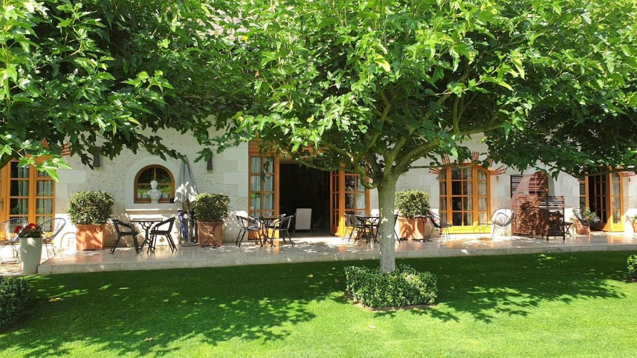 Bed and Breakfast Les Loges De Saint Eloi Pontlevoy Экстерьер фото